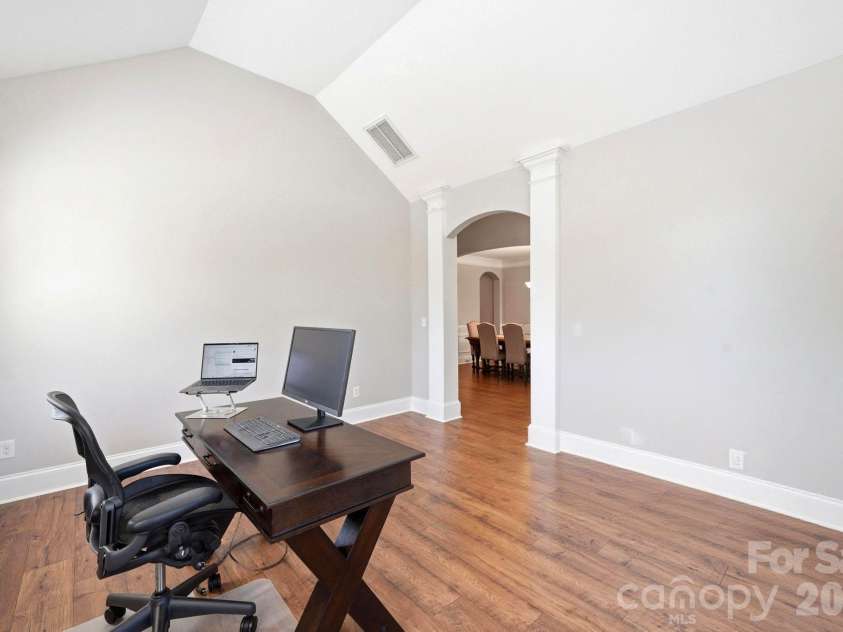 3060 Feathers Drive, York, SC 29745.  MLS# CAR4386400, YatesRealty ID 32071. Office