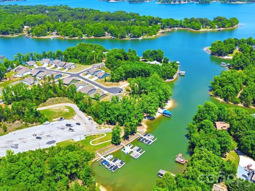 3060 Feathers Drive, York, SC 29745.  MLS# CAR4386400, YatesRealty ID 32071. Private Marina (extra $)