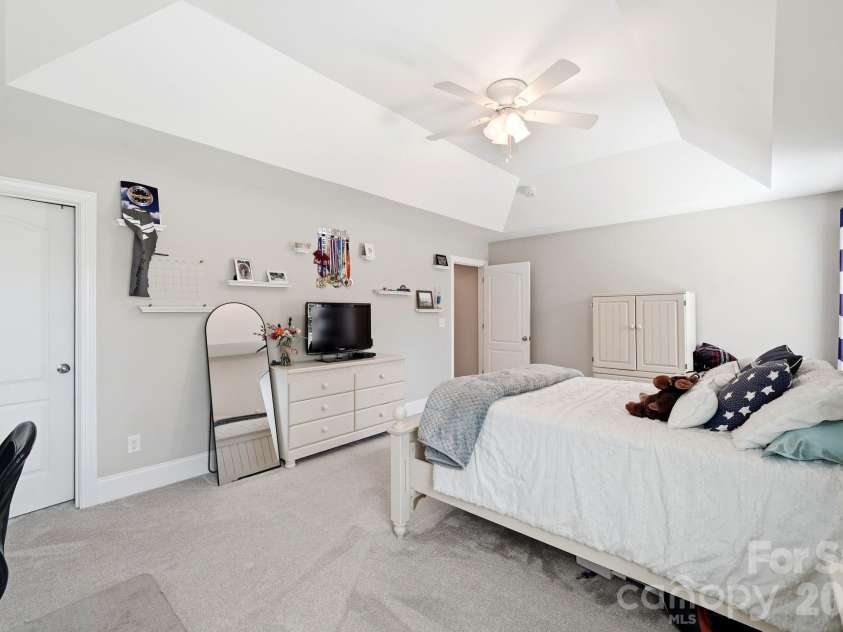 3060 Feathers Drive, York, SC 29745.  MLS# CAR4386400, YatesRealty ID 32071. Upper Bedroom