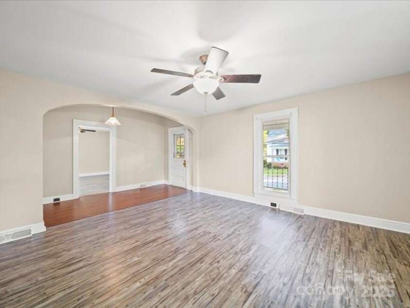 613 Watts Street, Albemarle, NC 28001.  MLS# CAR4286930, YatesRealty ID 32071. 