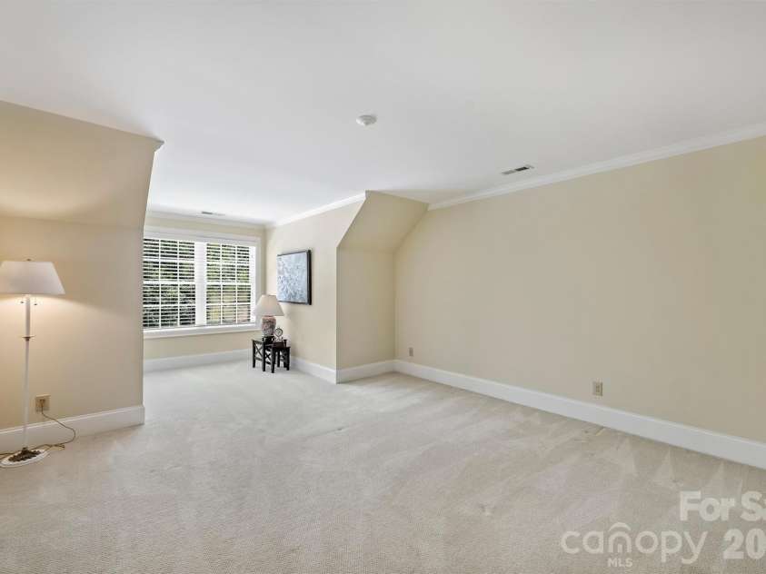 929 Wessington Manor Lane, Fort Mill, SC 29715.  MLS# CAR4389029, YatesRealty ID 32072. 