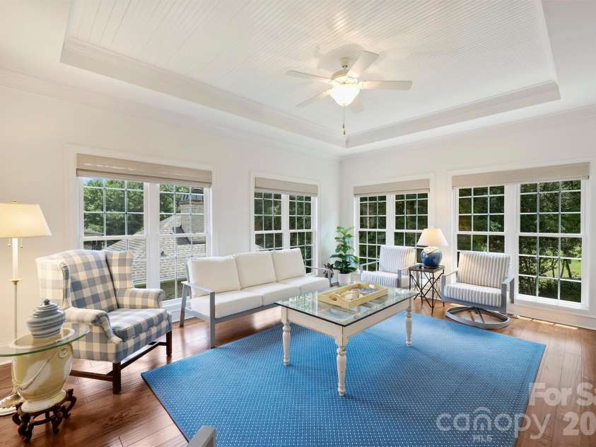 929 Wessington Manor Lane, Fort Mill, SC 29715.  MLS# CAR4389029, YatesRealty ID 32072. 
