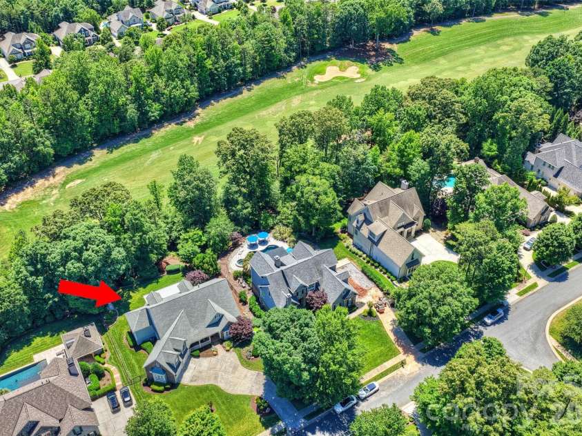 929 Wessington Manor Lane, Fort Mill, SC 29715.  MLS# CAR4389029, YatesRealty ID 32072. Overhead/Golf Course