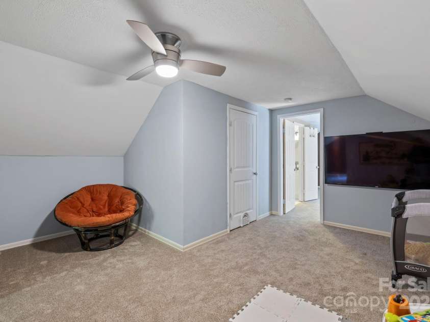 99 Indian Hill Drive, Leicester, NC 28748.  MLS# CAR4273750, YatesRealty ID 32072. 