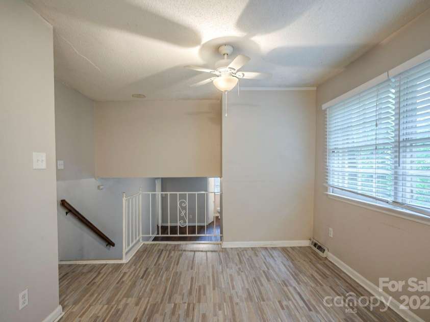 7320 Ritter Drive, Charlotte, NC 28270.  MLS# CAR4266545, YatesRealty ID 32074. 