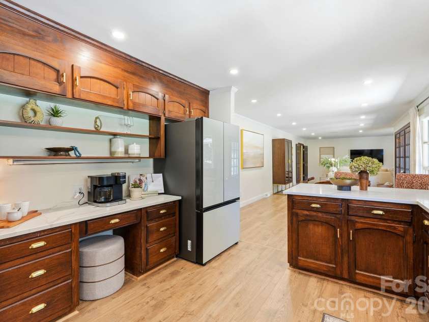 3326 Sedgefield Road, Statesville, NC 28625.  MLS# CAR4389472, YatesRealty ID 32076. 