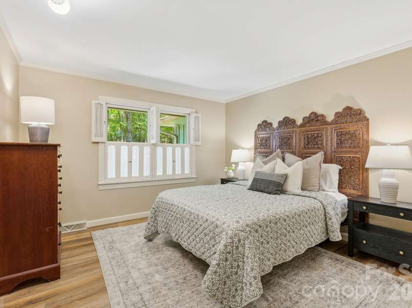3326 Sedgefield Road, Statesville, NC 28625.  MLS# CAR4389472, YatesRealty ID 32076. 