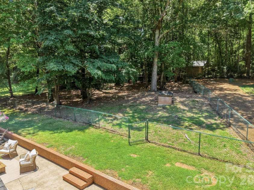3326 Sedgefield Road, Statesville, NC 28625.  MLS# CAR4389472, YatesRealty ID 32076. 
