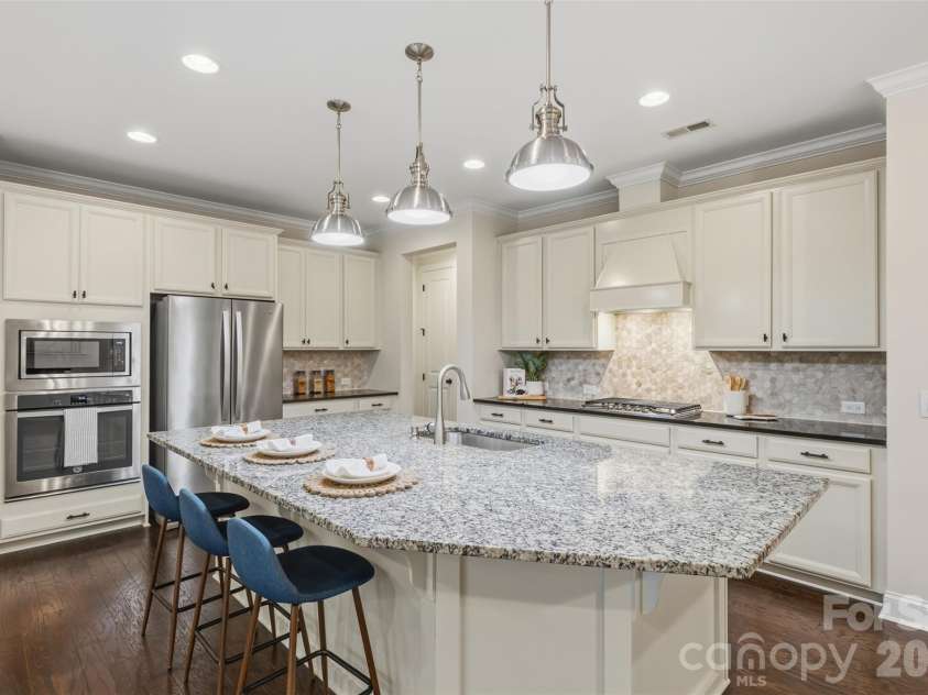 943 Emory Lane, Fort Mill, SC 29708.  MLS# CAR4393926, YatesRealty ID 32078. 