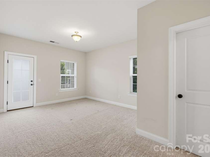 943 Emory Lane, Fort Mill, SC 29708.  MLS# CAR4393926, YatesRealty ID 32078. 