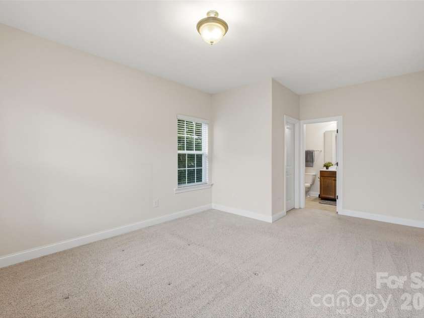 943 Emory Lane, Fort Mill, SC 29708.  MLS# CAR4393926, YatesRealty ID 32078. 