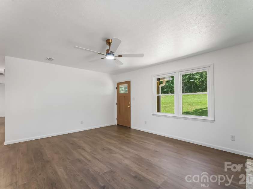 4074 Shane Drive, Morganton, NC 28655.  MLS# CAR4390663, YatesRealty ID 32079. 