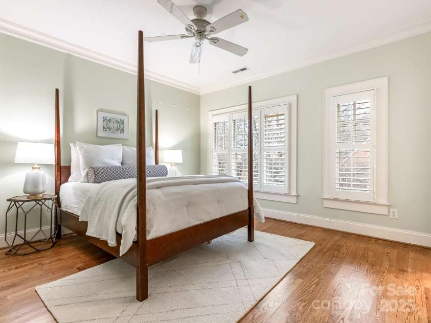 528 Meadowbrook Road, Charlotte, NC 28211.  MLS# CAR4330838, YatesRealty ID 3208.  Bedroom #2