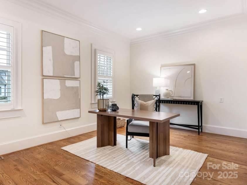 528 Meadowbrook Road, Charlotte, NC 28211.  MLS# CAR4330838, YatesRealty ID 3208. Office