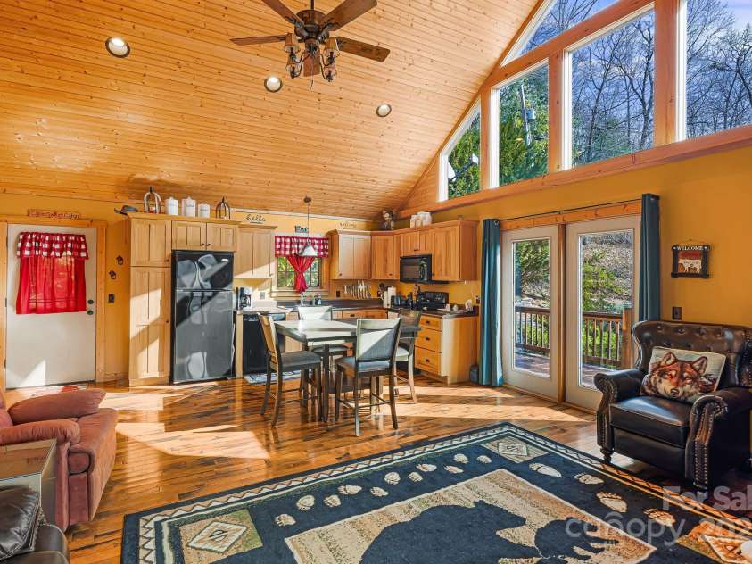 61 Turtle Rock Lane, Tuckasegee, NC 28783.  MLS# CAR4227707, YatesRealty ID 3208. 