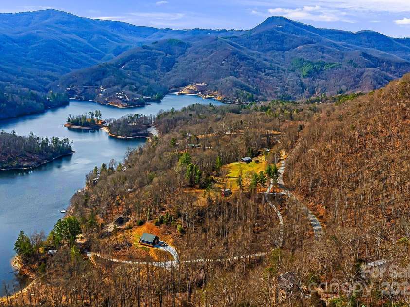 61 Turtle Rock Lane, Tuckasegee, NC 28783.  MLS# CAR4227707, YatesRealty ID 3208. 