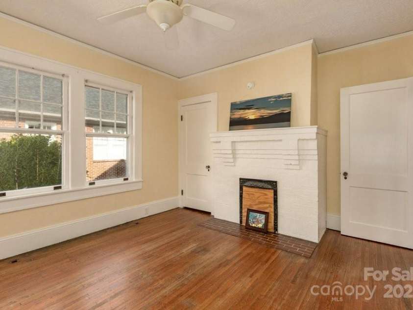 584 Rutherford Road, Marion, NC 28752.  MLS# CAR4267972, YatesRealty ID 32081. 