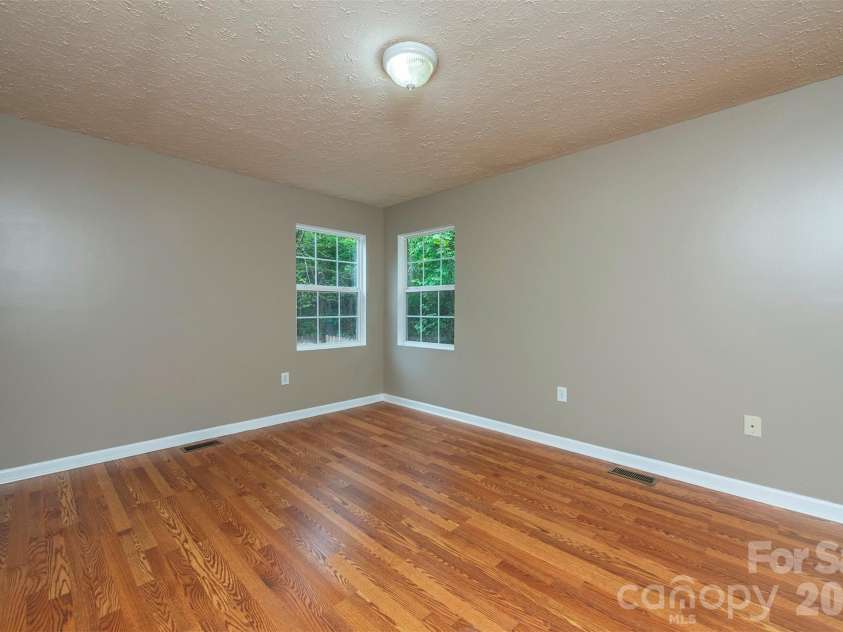 104 Bethel Street, Morganton, NC 28655.  MLS# CAR4382152, YatesRealty ID 32082. 