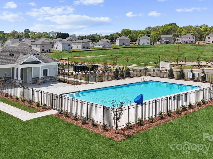1217 Hallman Branch Lane, Lincolnton, NC 28092.  MLS# CAR4288121, YatesRealty ID 32082. Community Pool
