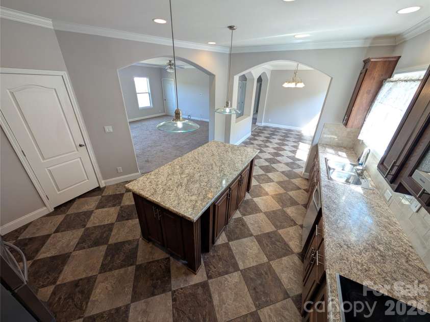 11811 Moores Chapel Road, Charlotte, NC 28214.  MLS# CAR4365063, YatesRealty ID 32083. 
