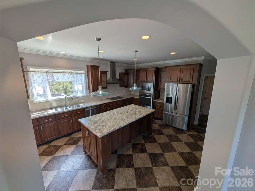 11811 Moores Chapel Road, Charlotte, NC 28214.  MLS# CAR4365063, YatesRealty ID 32083. 