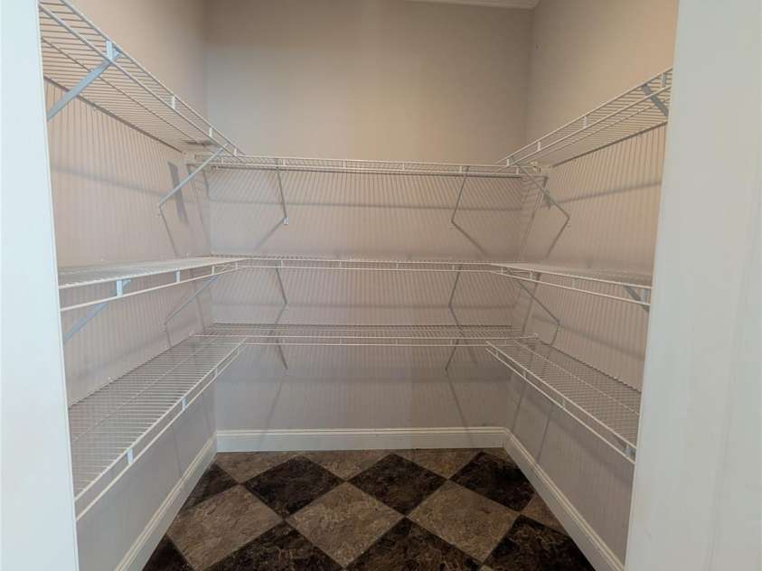 11811 Moores Chapel Road, Charlotte, NC 28214.  MLS# CAR4365063, YatesRealty ID 32083. 
