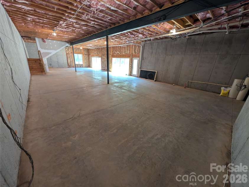 11811 Moores Chapel Road, Charlotte, NC 28214.  MLS# CAR4365063, YatesRealty ID 32083. 