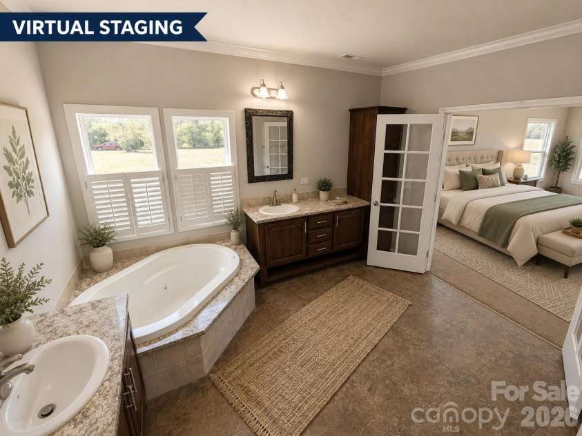 11811 Moores Chapel Road, Charlotte, NC 28214.  MLS# CAR4365063, YatesRealty ID 32083. 
