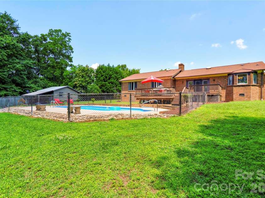 246 Putnam Lake Road, Kings Mountain, NC 28086.  MLS# CAR4392630, YatesRealty ID 32085. Back