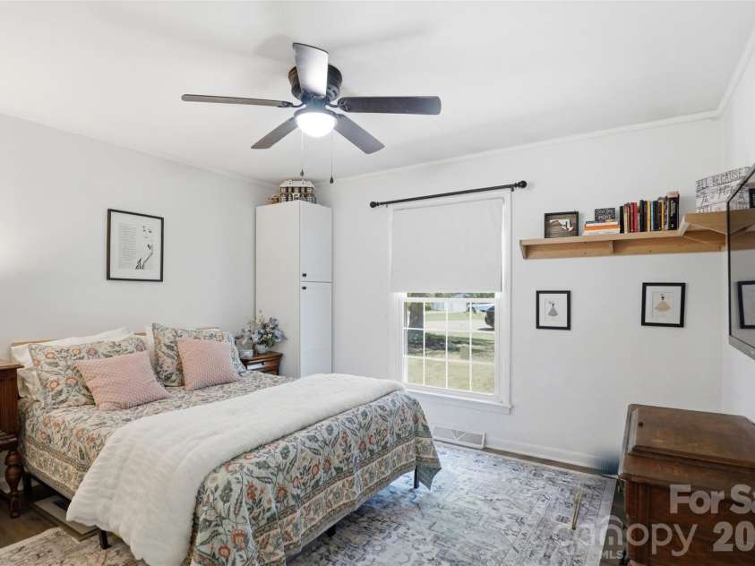 853 Mallory Drive, Rock Hill, SC 29730.  MLS# CAR4393630, YatesRealty ID 32087. 