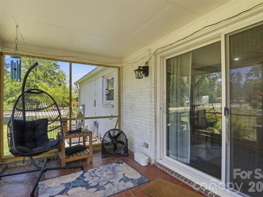 853 Mallory Drive, Rock Hill, SC 29730.  MLS# CAR4393630, YatesRealty ID 32087. 