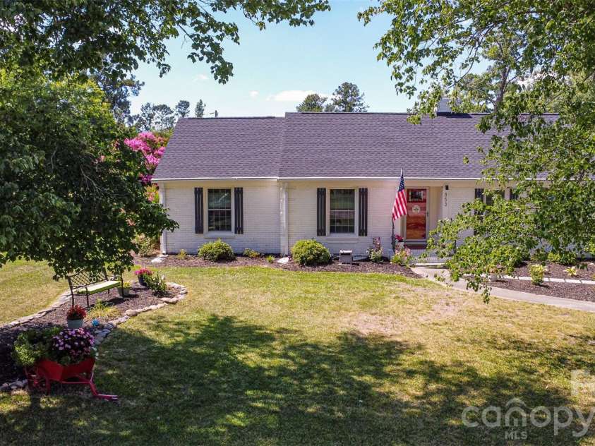 853 Mallory Drive, Rock Hill, SC 29730.  MLS# CAR4393630, YatesRealty ID 32087. 