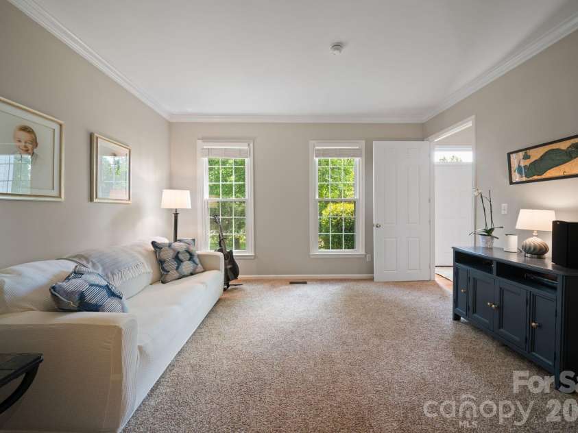 237 Windsor Forest Circle, Fletcher, NC 28732.  MLS# CAR4393564, YatesRealty ID 32088. 