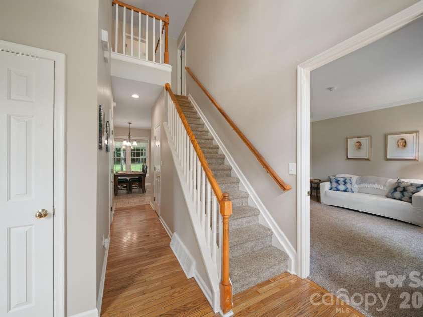 237 Windsor Forest Circle, Fletcher, NC 28732.  MLS# CAR4393564, YatesRealty ID 32088. 