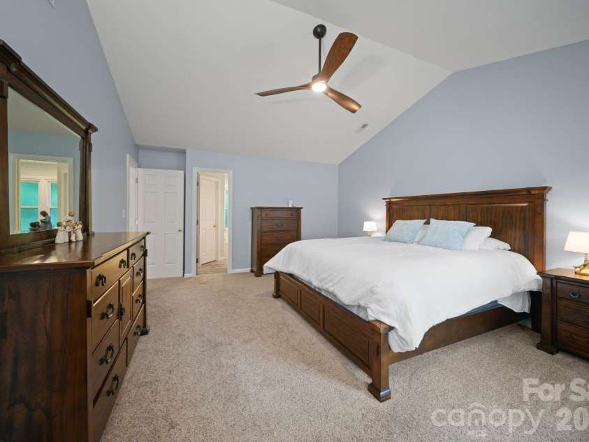 237 Windsor Forest Circle, Fletcher, NC 28732.  MLS# CAR4393564, YatesRealty ID 32088. 