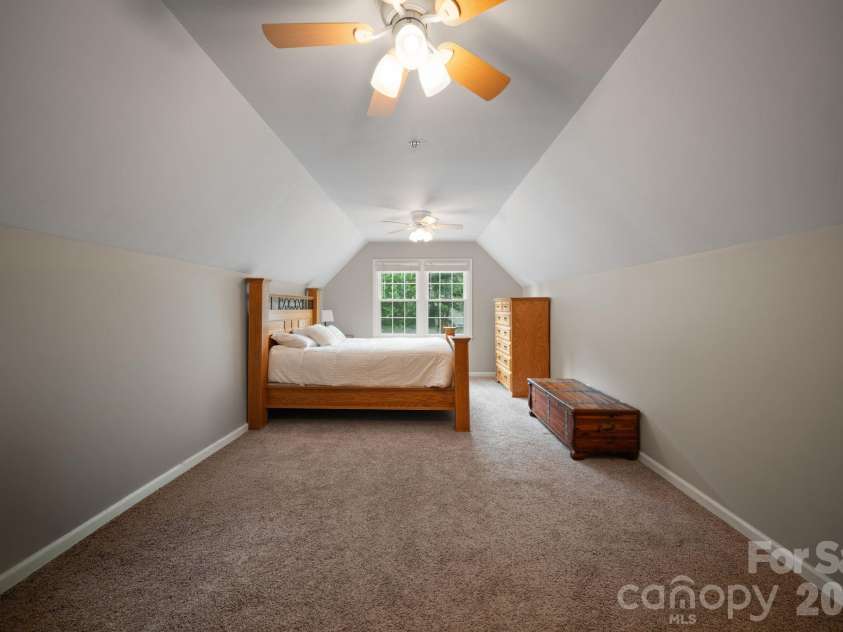 237 Windsor Forest Circle, Fletcher, NC 28732.  MLS# CAR4393564, YatesRealty ID 32088. 