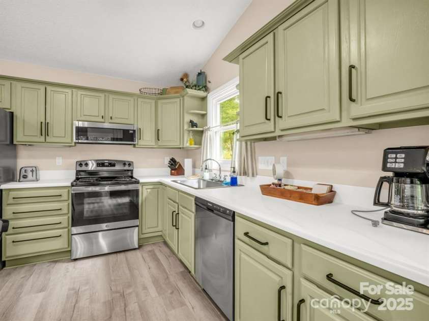 119 Celestial Way, Mill Spring, NC 28756.  MLS# CAR4328281, YatesRealty ID 3209. 