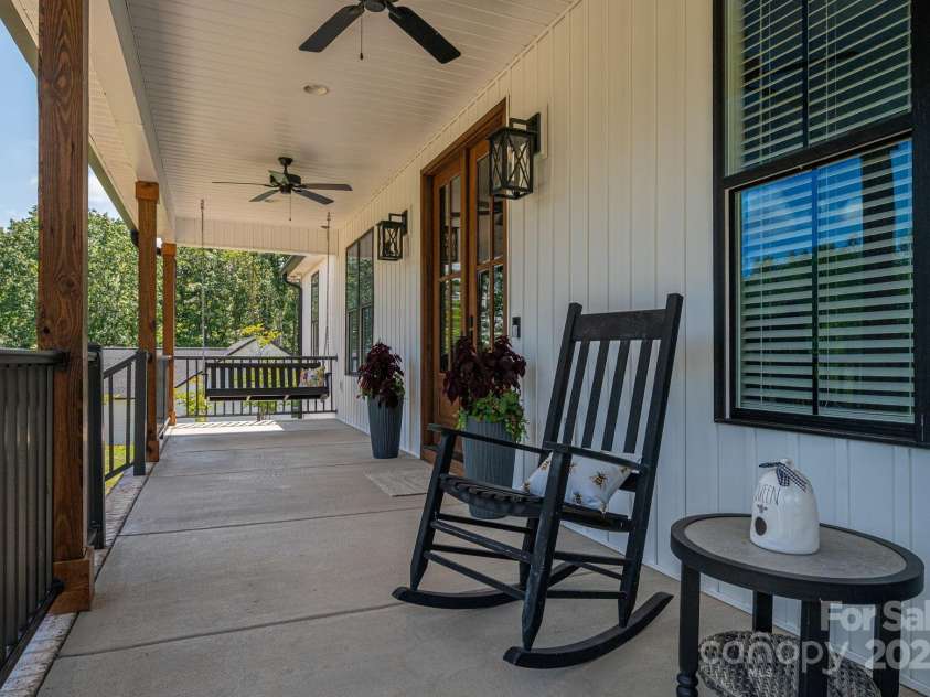 5182 Star Magnolia Court, Clover, SC 29710.  MLS# CAR4286650, YatesRealty ID 32090. 