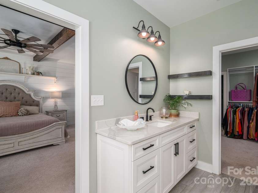 5182 Star Magnolia Court, Clover, SC 29710.  MLS# CAR4286650, YatesRealty ID 32090. 