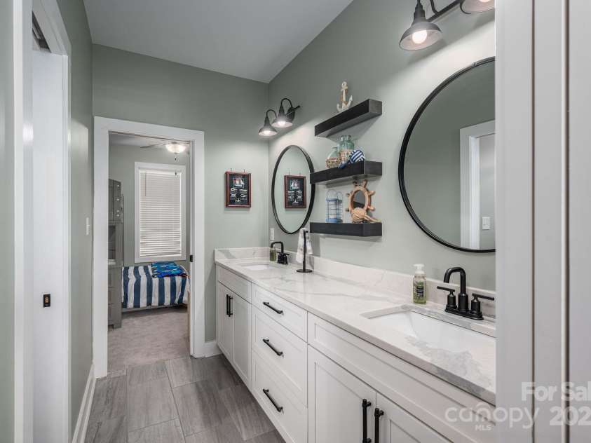 5182 Star Magnolia Court, Clover, SC 29710.  MLS# CAR4286650, YatesRealty ID 32090. 