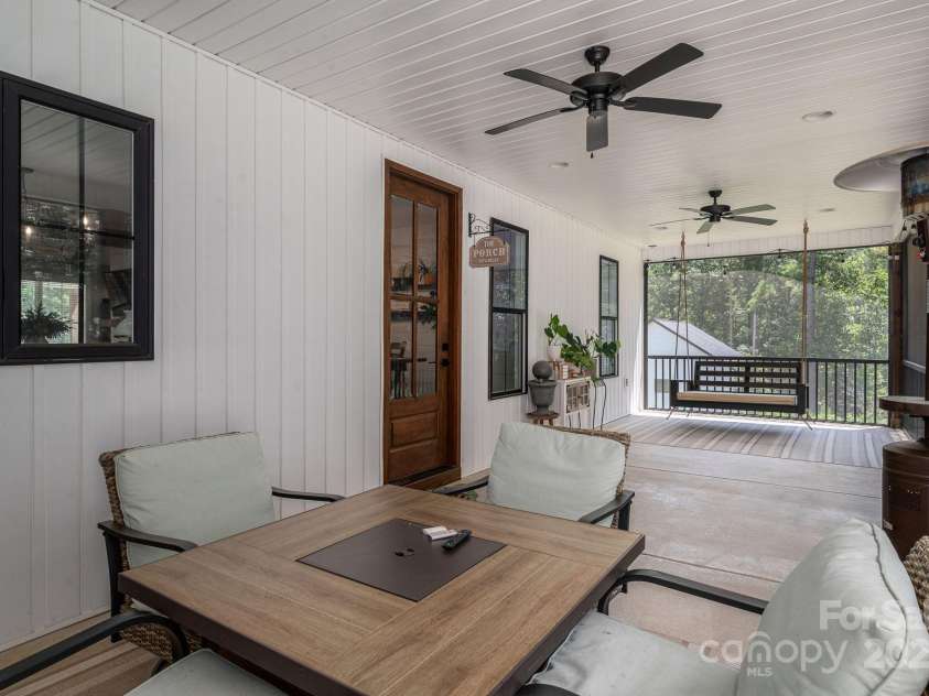 5182 Star Magnolia Court, Clover, SC 29710.  MLS# CAR4286650, YatesRealty ID 32090. 