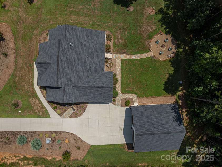 5182 Star Magnolia Court, Clover, SC 29710.  MLS# CAR4286650, YatesRealty ID 32090. 