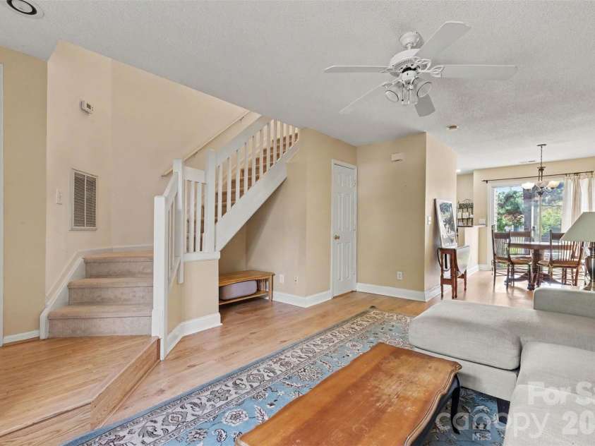 9132 Charminster Court, Charlotte, NC 28269.  MLS# CAR4394963, YatesRealty ID 32090. 