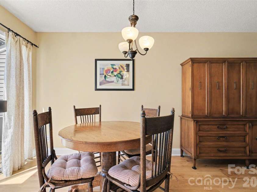 9132 Charminster Court, Charlotte, NC 28269.  MLS# CAR4394963, YatesRealty ID 32090. 