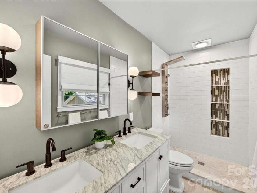 5451 Addison Drive, Charlotte, NC 28211.  MLS# CAR4391782, YatesRealty ID 32091. Primary Bath