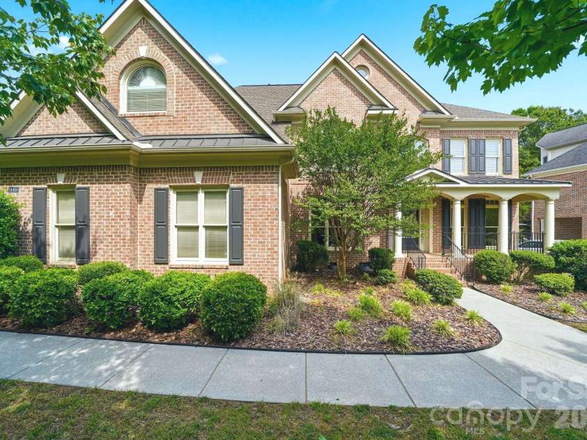 16408 Sutters Run Lane, Huntersville, NC 28078.  MLS# CAR4374635, YatesRealty ID 32092. 
