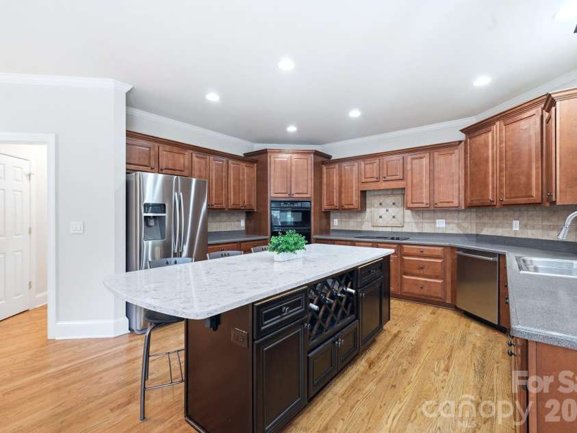 16408 Sutters Run Lane, Huntersville, NC 28078.  MLS# CAR4374635, YatesRealty ID 32092. 