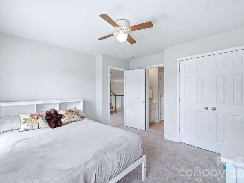 16408 Sutters Run Lane, Huntersville, NC 28078.  MLS# CAR4374635, YatesRealty ID 32092. 