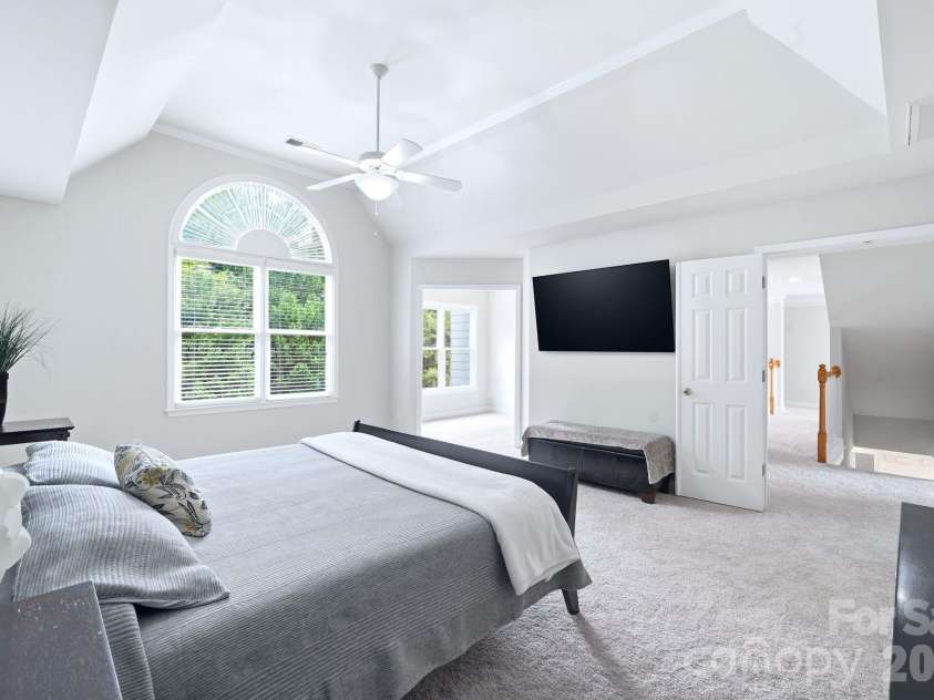 16408 Sutters Run Lane, Huntersville, NC 28078.  MLS# CAR4374635, YatesRealty ID 32092. 