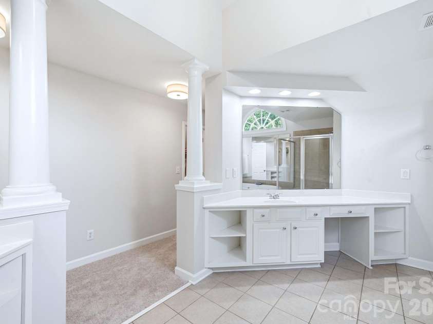 16408 Sutters Run Lane, Huntersville, NC 28078.  MLS# CAR4374635, YatesRealty ID 32092. 